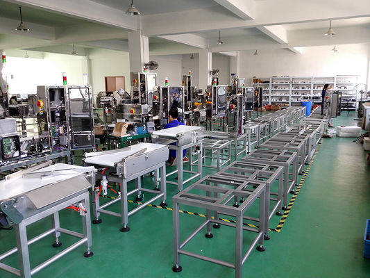 Auto Setting Industrial Metal Detectors With Air Blow Rejector 300mm Width